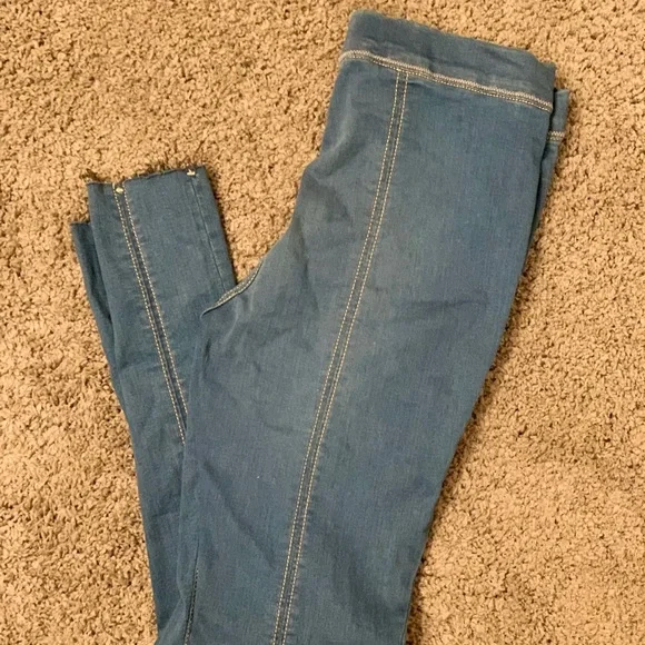 Free People Easy Does It pull on jeggings - Picture 5 of 6